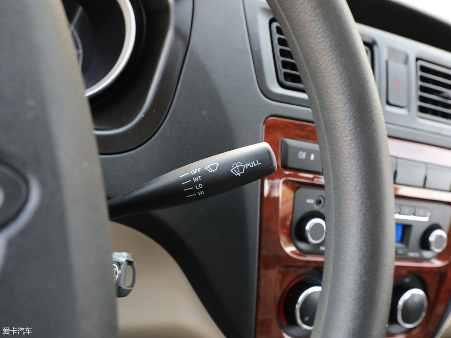 2018�����M80 1.5L �քӻ�����ƽ픱����T��؛