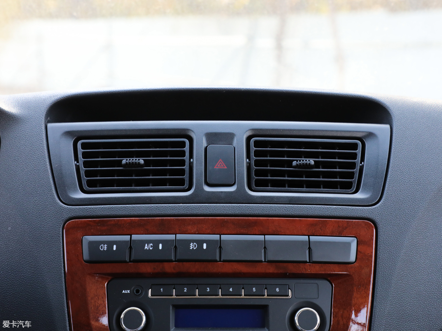 2018�����M80 1.5L �քӻ�����ƽ픱����T��؛