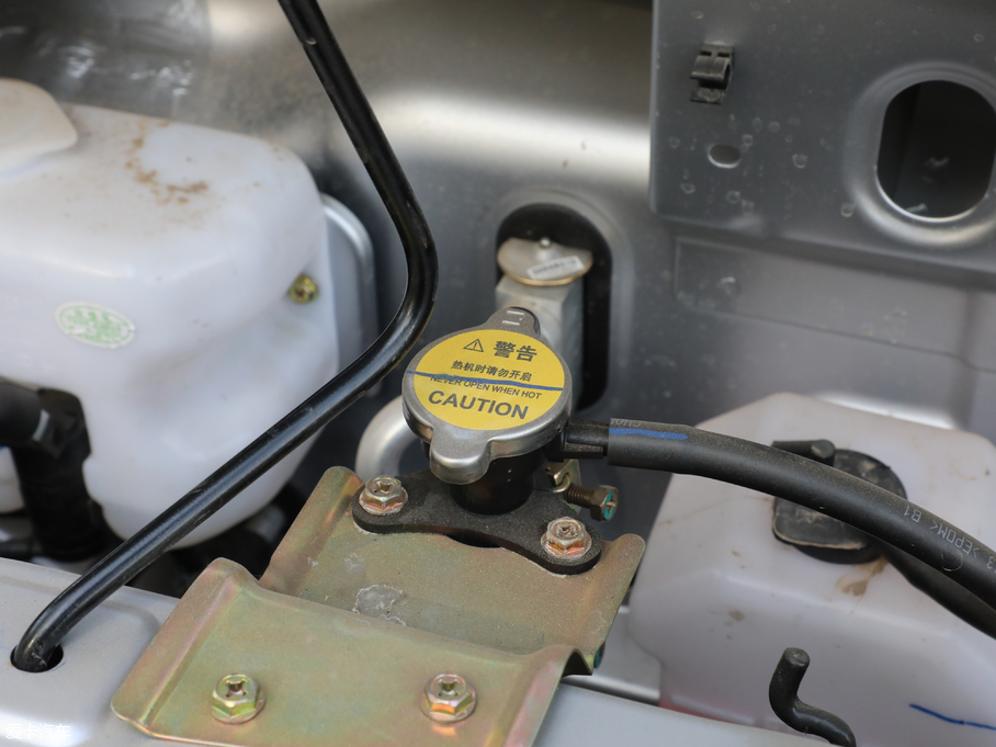 2018�����M80 1.5L �քӻ�����ƽ픱����T��؛