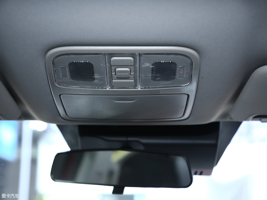 2020��P��F70 1.9T �����������S ���� ��V