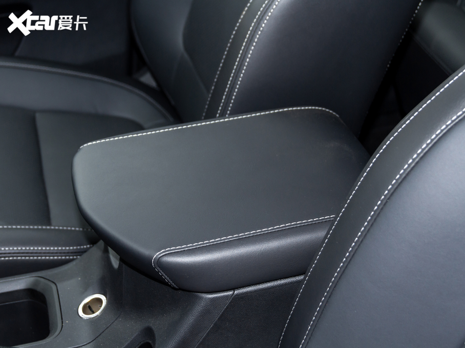 2020��P��F70 2.5T ����������L�S �~�d675KG ���� ��VI