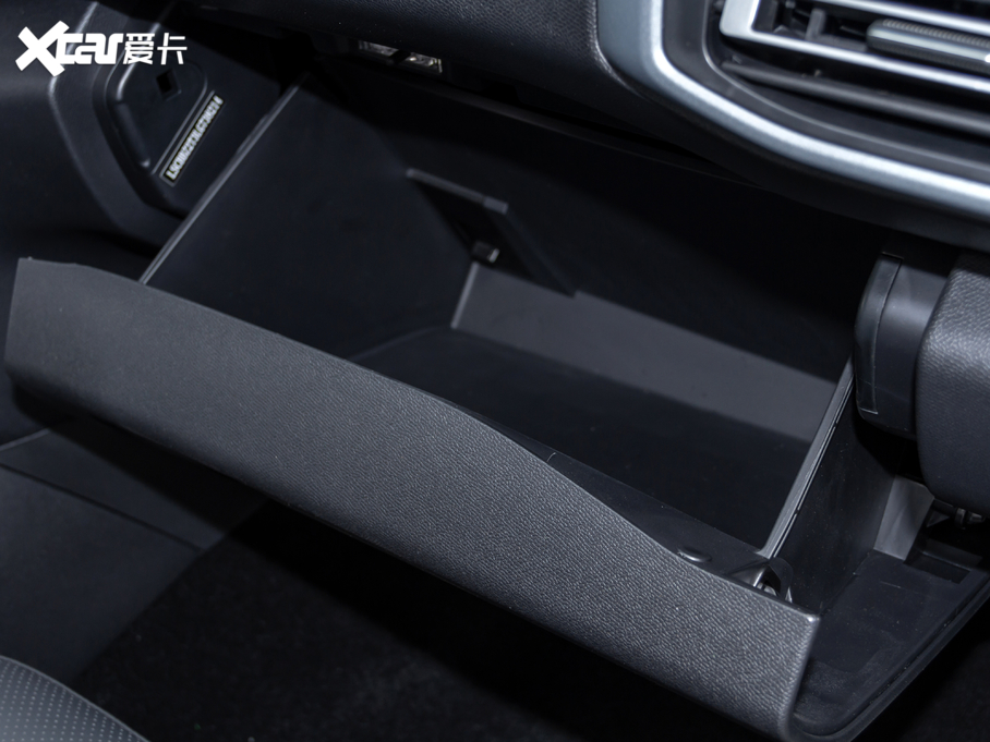 2020��P��F70 2.5T ���(q��)�������L�S �~�d675KG ���� ��VI