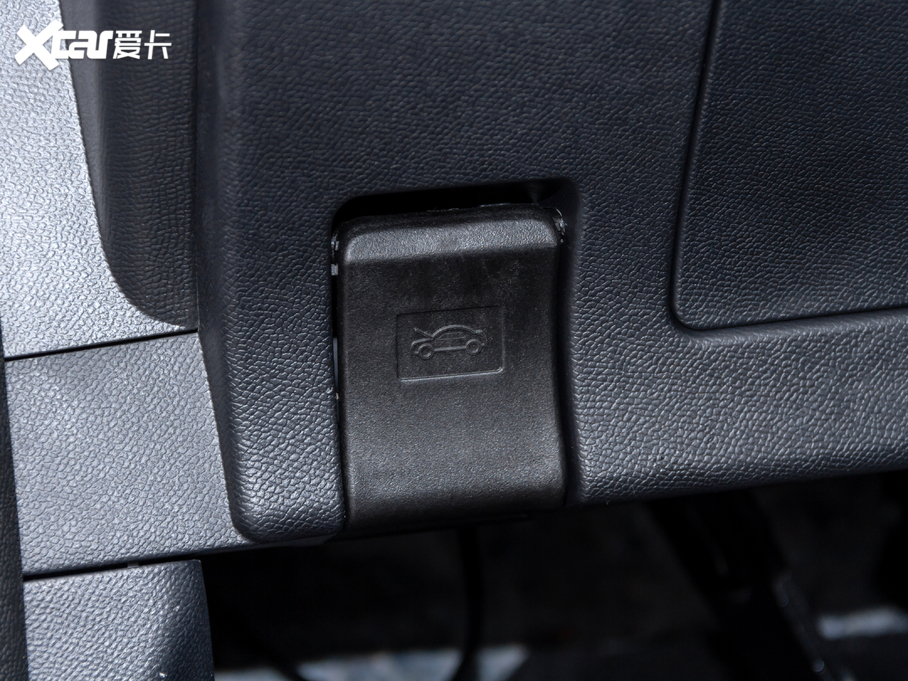 2020��P��F70 2.5T ����������L�S �~�d675KG ���� ��VI