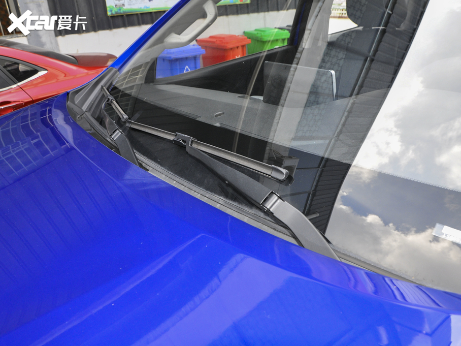 2020��P��F70 2.5T �����A���L�S �~�d495KG ���� ��VI