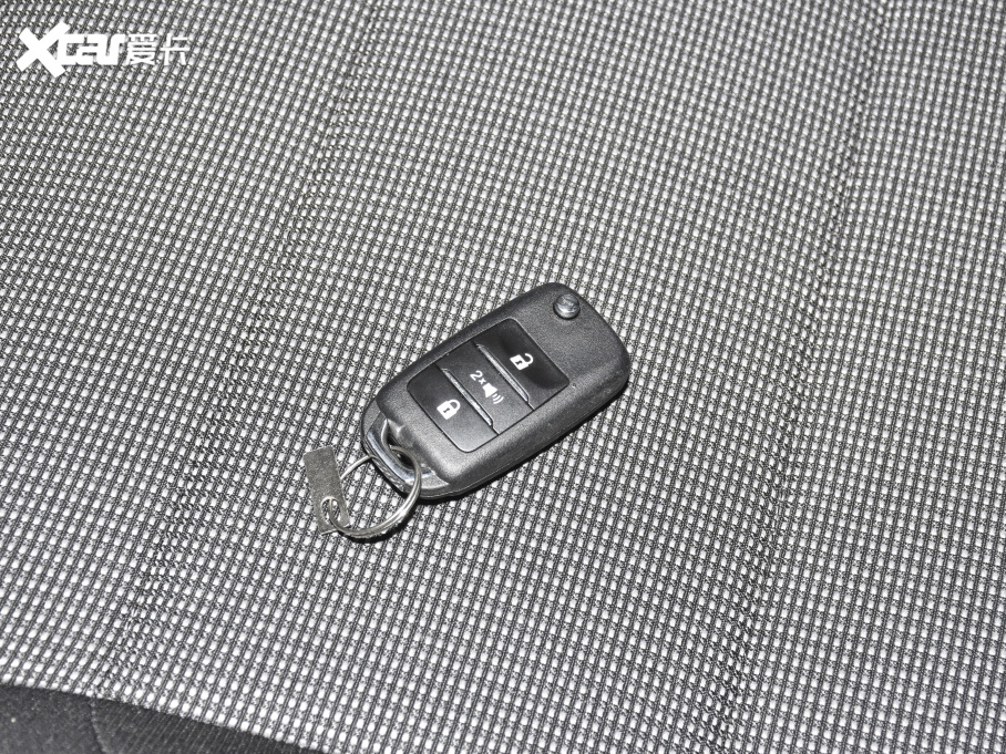 2020��P��F70 2.5T ���˜ʰ��L�S �~�d495KG ���� ��VI