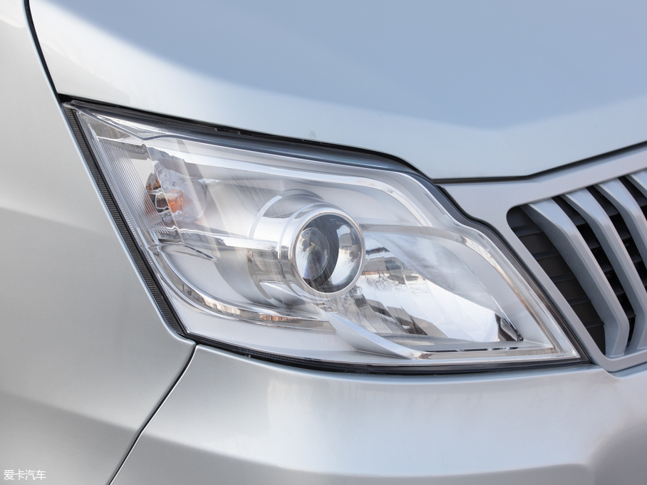 2019UT10 1.5L }܇ m ~d1310