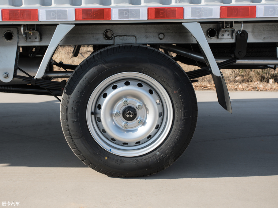 2019UT10 1.5L ؛܇ ˜ ~d595