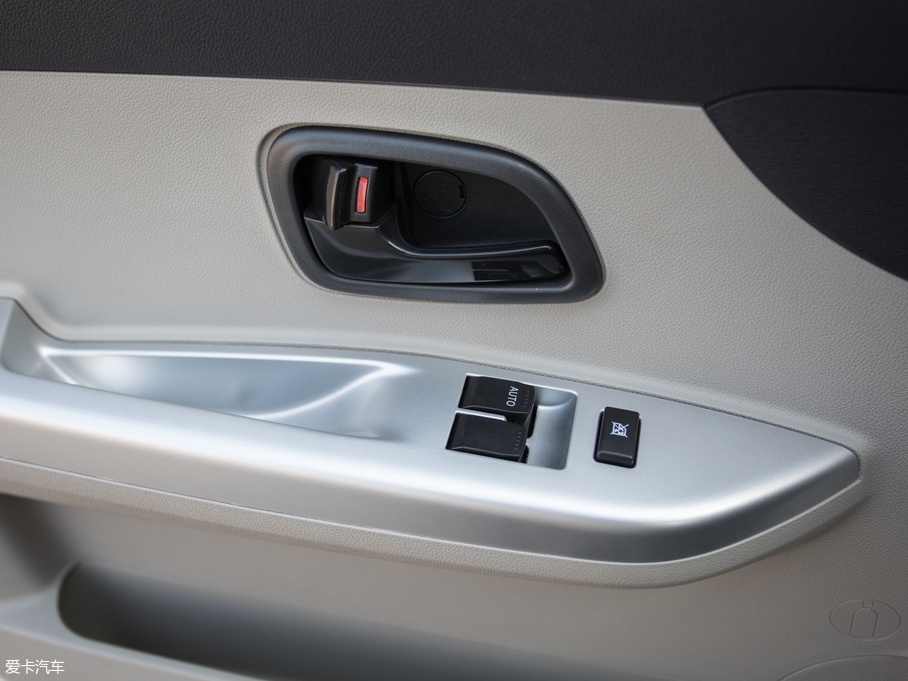 2019UT10 1.5L ؛܇p ˜ ~d595