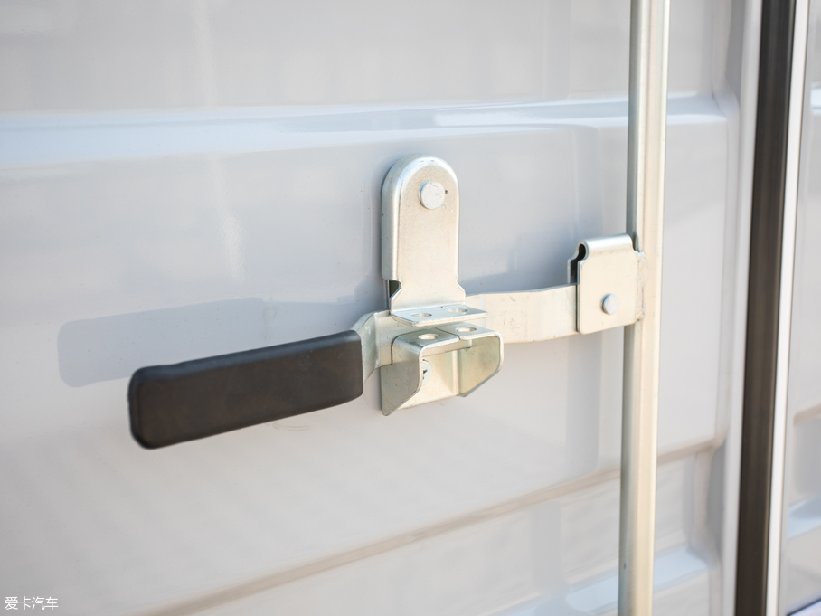 2019UT10 1.5L ؛܇p (bio)(zhn) ~d595