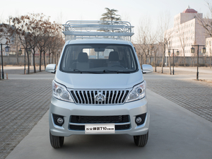 2019款1.5L 仓栅车双排 标准型 额载920 整体外观