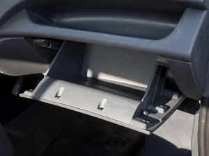 2019款1.5L 载货车双排 标准型 额载745 空间座椅