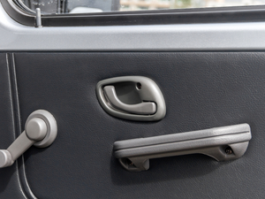 2020T20L 1.5L pł} VI g