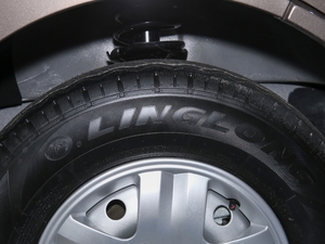 2020款1.6L 标准型 6座CNG 国VI 轮胎品牌