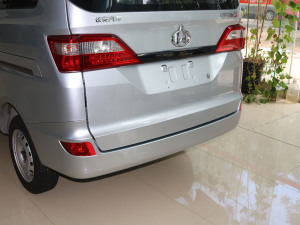 2021款1.4L 标准型客车 国VI 细节外观