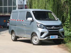 2021款1.4L 标准型厢货 国VI 右前45度