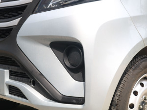2021款1.4L 标准型厢货 国VI 前雾灯