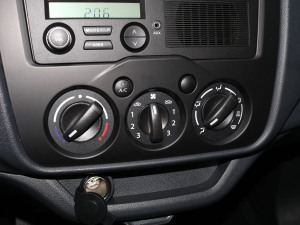 2021款1.4L 标准型厢货 国VI 空调调节