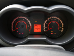 2021款1.4L 标准型厢货 国VI 仪表