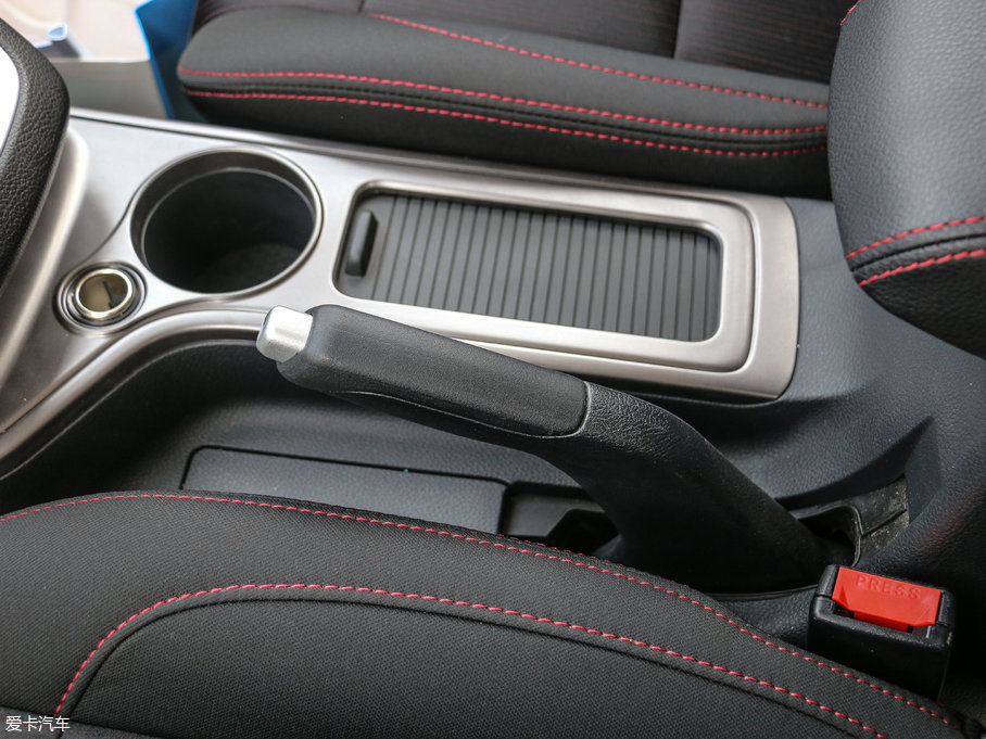 2017L(zhng)S50 1.5T m 6MT