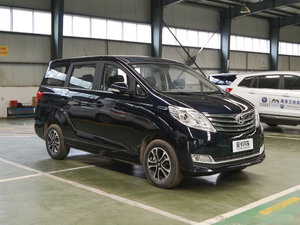 2017款1.5T 豪华型 6MT 整体外观