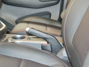 20171.5T A 6MT v܇Ƅ