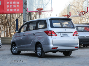 2017款S50V 1.5L 手动物流版Ⅰ 左后45度