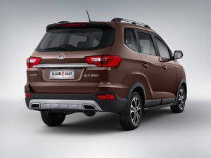 2017款1.5L 旗舰型 整体外观