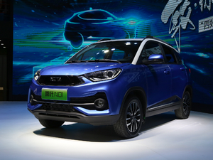 2019款380v 整体外观