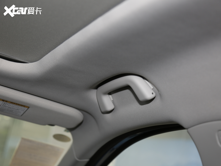 2020߸U 400 U(chung)