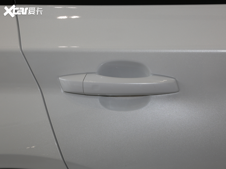 2020����߸U 400 U��