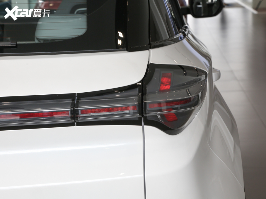 2020����߸U 400 U��