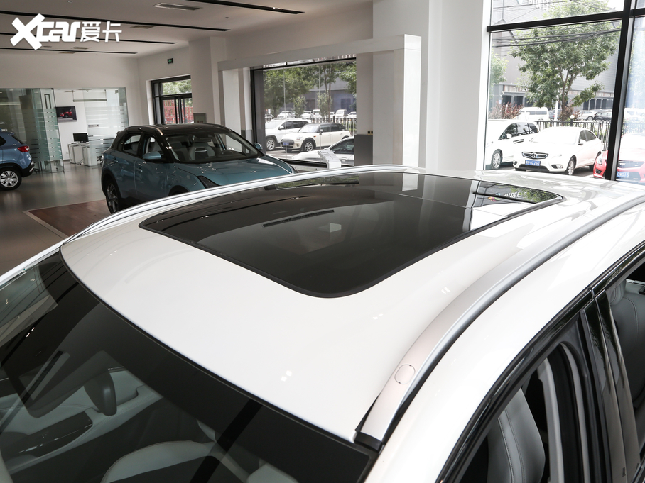 2020����߸U 400 U��