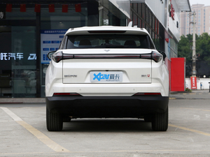 2020款400 U行 正后	