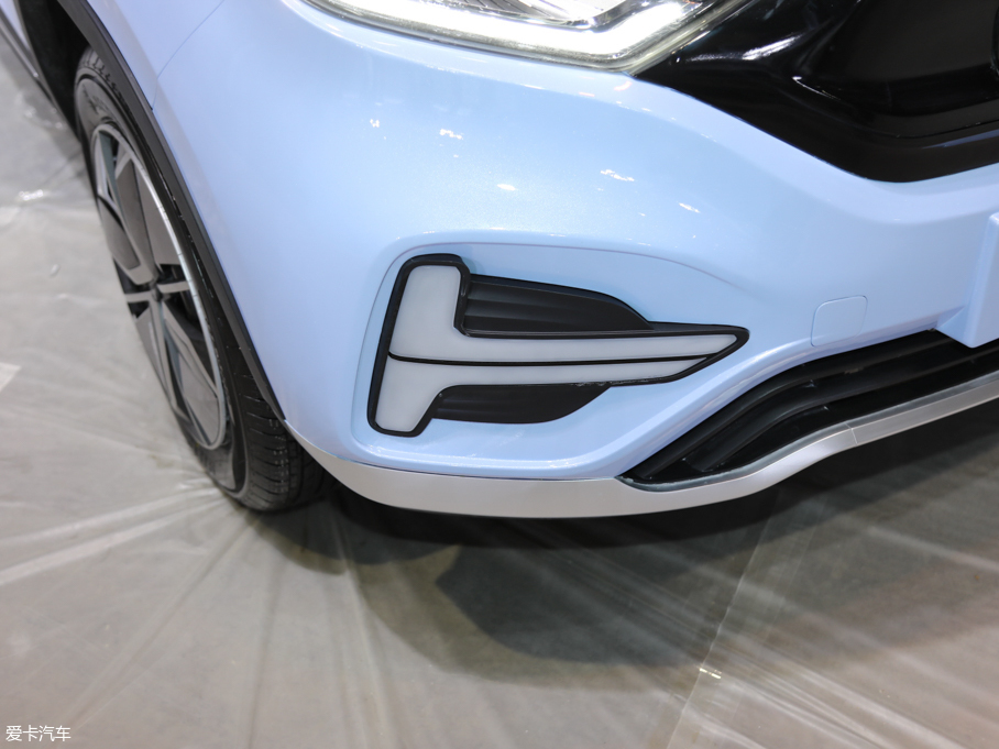 2020����߸N01 430i