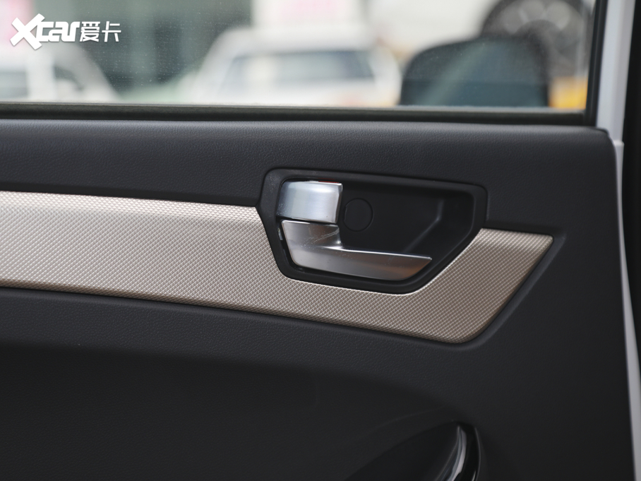 2020����߸N01 380i