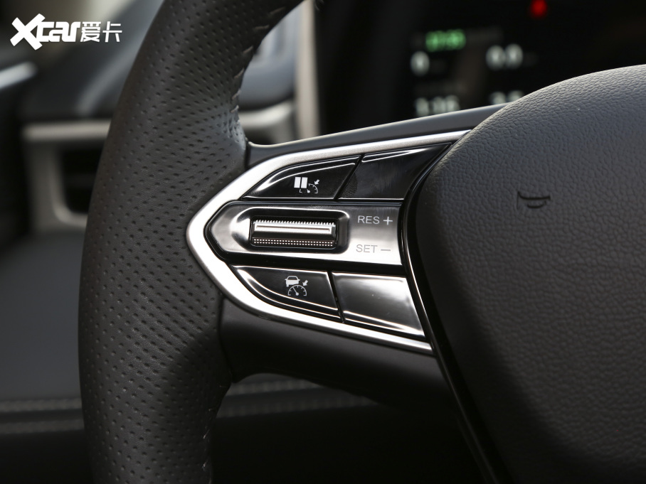 2021߸U Pro 400 ИI(y)ư