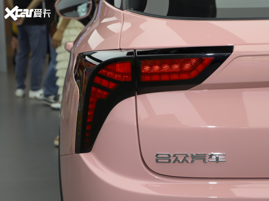 2022߸V  400 Lite ɫƿ