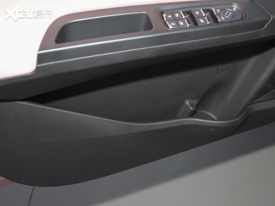 2022߸V  400 Lite ɫƿ