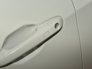 2022 300 Lite F ^