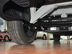 2022 300 Lite F ^