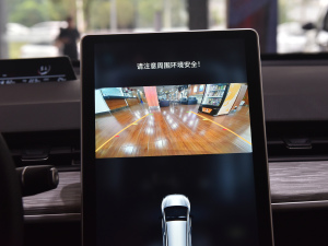 2022 300 Lite F п؅^(q)