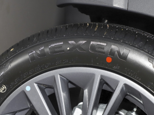 2022 400 Lite ɫƿ ݆̥Ʒ