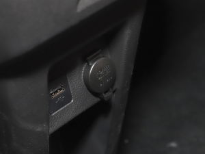 2022 400 Lite ɫƿ п؅^