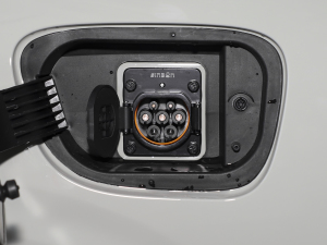 2022 400 Lite (x)(ji)^