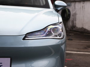 2022 400 ИI(y)ư (x)(ji)^