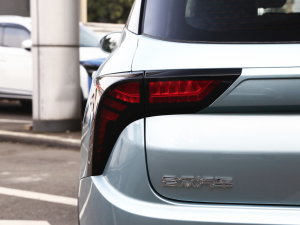 2022 400 ИI(y)ư (x)(ji)^