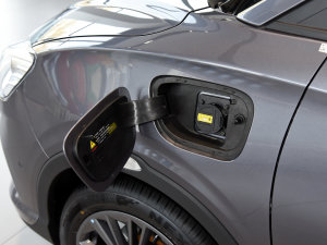 2022 400 Pro (x)(ji)^