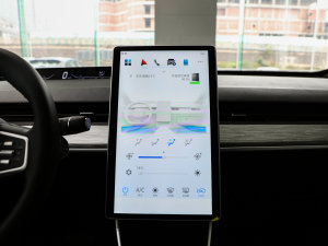 2022 300 ИIư {{