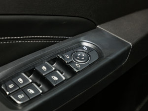 2022 300 ИI(y)ư п؅^(q)