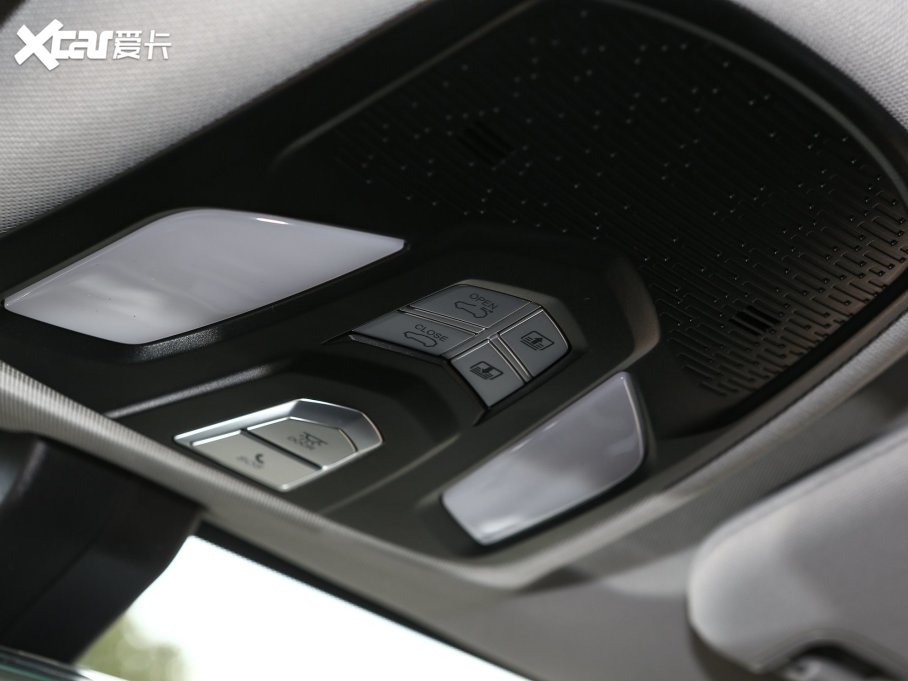 2022����߸U ��߸U-�� 400 Lite ��Ԫ�